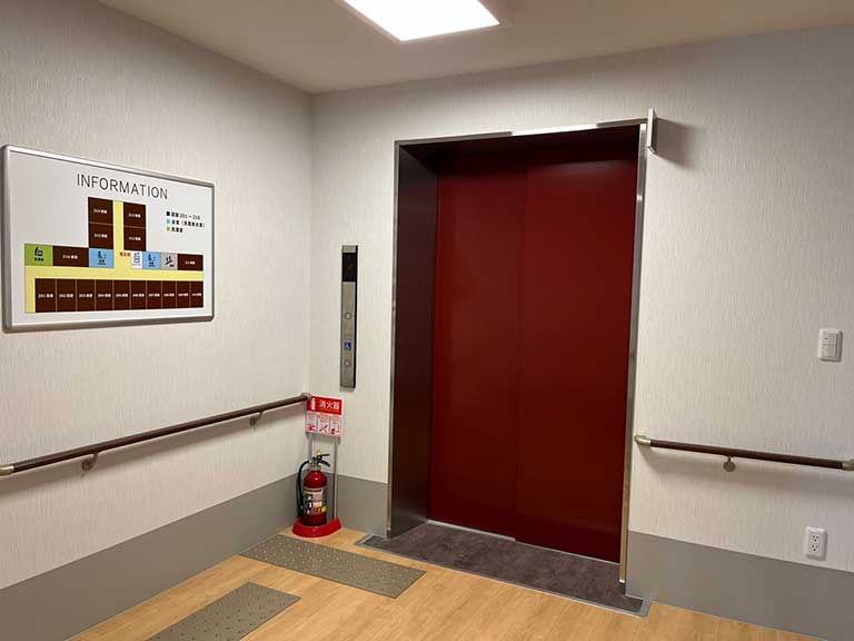 エレベーター